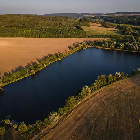 Velegi Kaland Tanya Appartement *